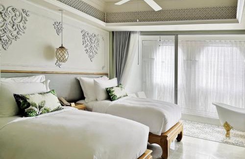 Old City Hotel | The Inside House