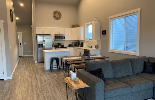 Moses Lake House | "The Irons" Fairway and Water view at Legacy Golf Resort