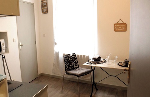 Saint-Quentin Apartment | THE ISLE PARADISE
