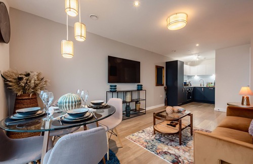 Southampton Apartment | The Itchen River Apartments - River View