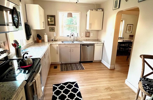 Macon House | The James at Clover Hill Farm a rural retreat.