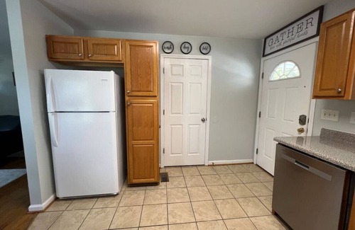 Jamestown House | The Jamestown Retreat