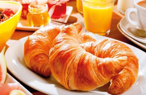 Dorchester Hotel | The Junction Hotel