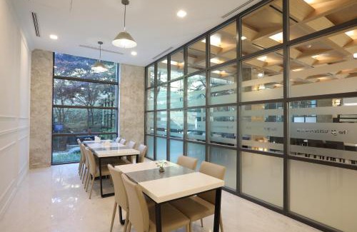 Naesan-ri Resort | The K Jirisan Family Hotel