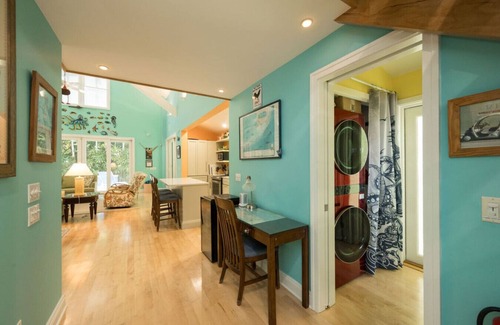 Key West Historic District House | The Kaleidoscope House - A Colorful Key West Hideaway w Pool & Jacuzzi