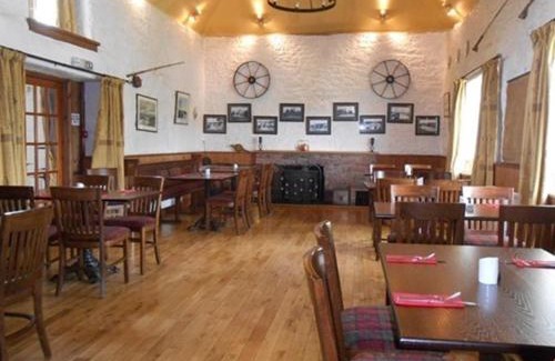Saint John's Town of Dalry Bed & Breakfast | The Ken Bridge Hotel & Campsite