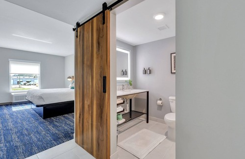 Garden City Hotel | The Kingston Hotel