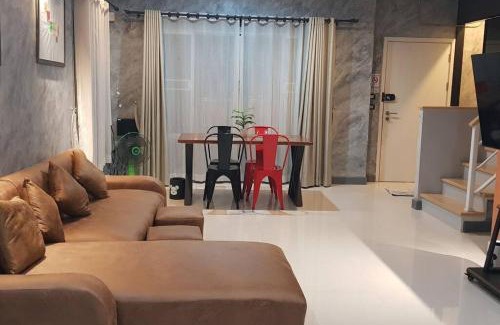 Ban Mai House | The Lake Guest House