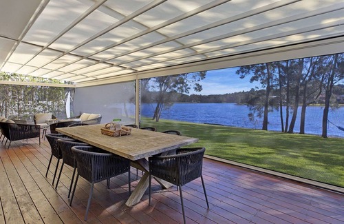 Wamberal House | THE LAKE HOUSE @ WAMBERAL