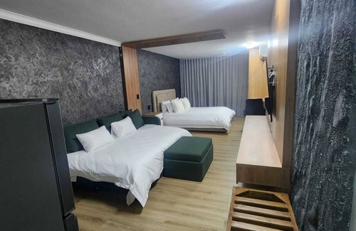 Greater Johannesburg Metropolitan Area Hotel | The Lakewood Hotel