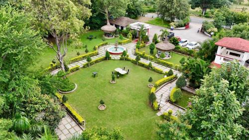 Chamboa Sarjela Resort | The Lal Bagh