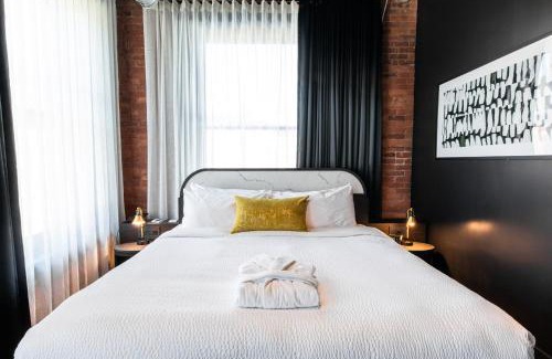 Deadwood Hotel | The Landmark Hotel & Casino