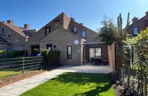 Retranchement House | The Lanica - Spaanse Galeien 109, luxury holiday home, complety renovated in 2025