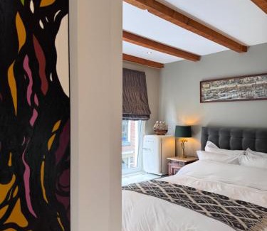 Nieuwmarkt en Lastage Bed & Breakfast | The Lastage Inn - Bed & Breakfast