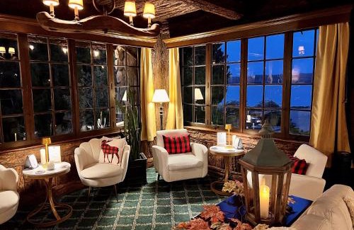 Sidney Hotel | The Latch Inn