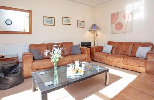 Chillington House | The Laurels
