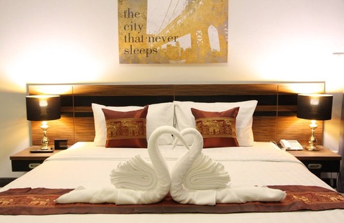 Bang Sao Thong Hotel | The Leisure Hotel