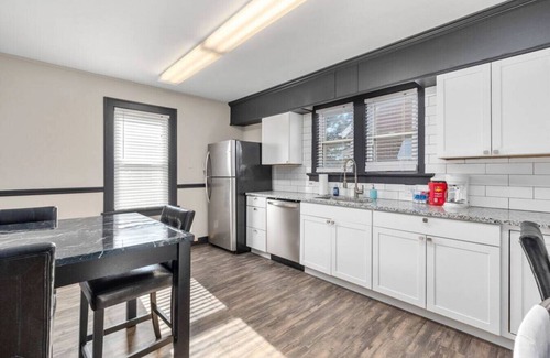 St. Charles Historic District House | The Lewis & Clark Hangout