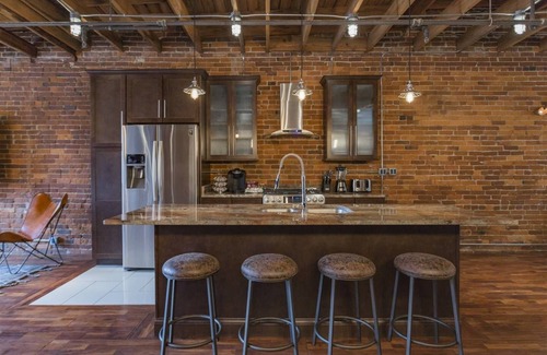 Downtown Nashville Condo | The Library - Music City - Downtown Penthouse