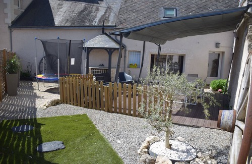 Blois House | The lilies of Blois.