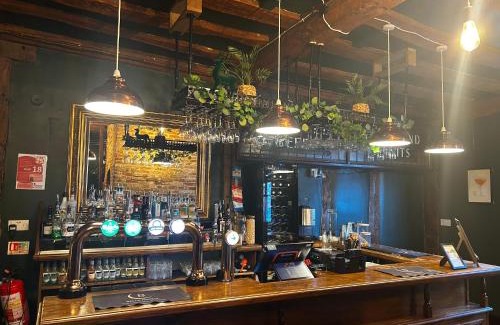 Needham Market Hotel | The Limes Bar and Hotel