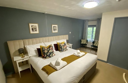 West Pennard Hotel | The Lion at Pennard