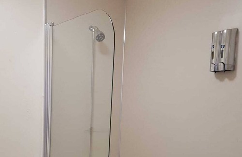 Banbury Hotel | The Lismore Hotel