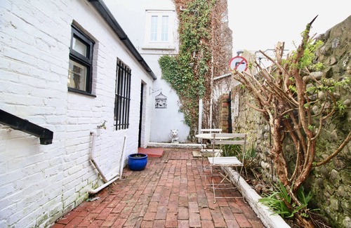 Seaford Cottage | The Little cottage Seaford