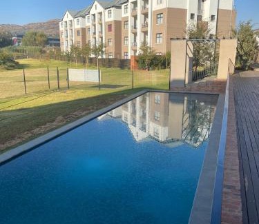 Greater Johannesburg Metropolitan Area Apartment | The little Falls Lifestyle Estate