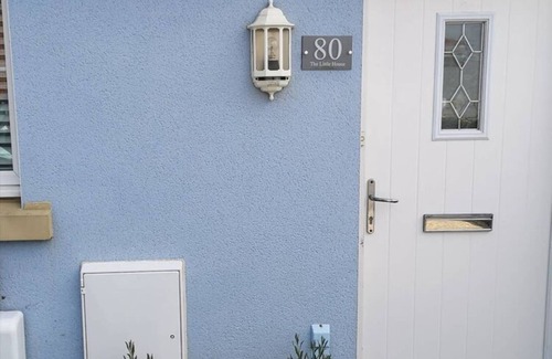 Wittering House | The Little House, Boutique Home Near the sea