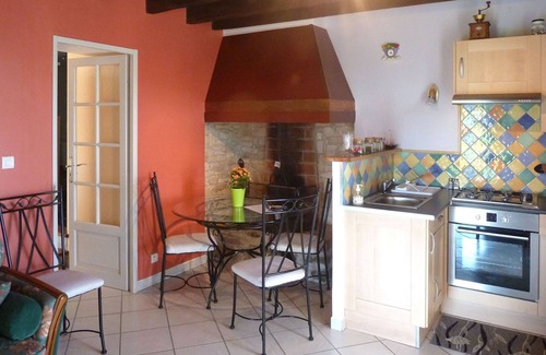 Nantheuil House | The little house Nantheuil