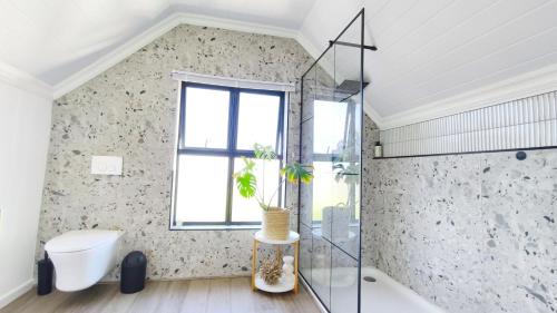 Lorraine Apartment | The Little Lorraine