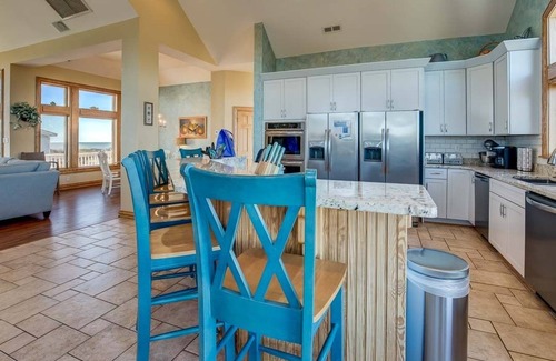 Pine Island House | The Little Mermaid | 75 ft from the beach | Private Pool, Hot Tub | Corolla