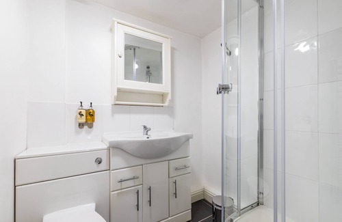 Penkridge Hotel | The Littleton Arms