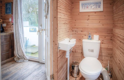 Castlemartin Apartment | The Lodge - 1 Bedroom - Freshwest Beach Retreat