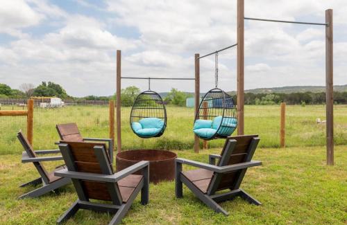 Wimberley House | The Lodge at Little Ranches Central Sleeps 26