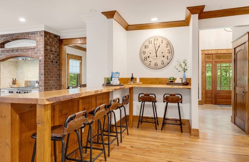 Skyland House | The Lodge at The Huntly Estate | Peaceful Mountain Escape | Weddings & Events