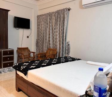 Muzaffarabad House | The lodge Guest House