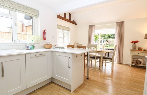Wroxham Cottage | THE LODGE, pet friendly, with open fire in Hoveton & Wroxham