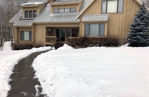 Pagosa Springs Cabin | The Lodge - Weminuche Wilderness - sleeps 12 - Winter Adventures