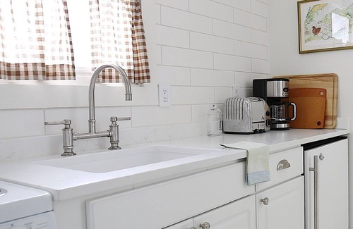 Charlevoix Cottage | The Loft - DOWNTOWN CHARLEVOIX - Simple Modern Beautiful - #2