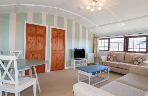 Probus Apartment | The Loft