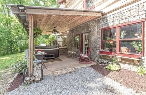 Cottontown Cabin | The Log Palace Private Guest Suite 2 Bedroom Cabin by RedAwning