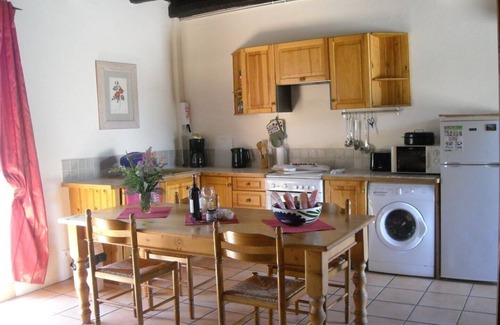 Ploezal House | The Longere Sleeps 5 (2 Bedrooms)