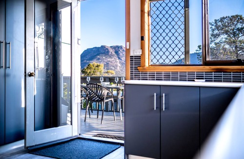 Coles Bay House | The Lookout