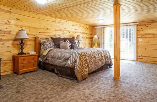 Clam Lake House | The Lost Bear Lodge-Chippewa River