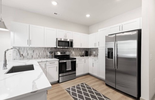 East Raleigh Apartment | The Luxe Living 5 Min From Downtown