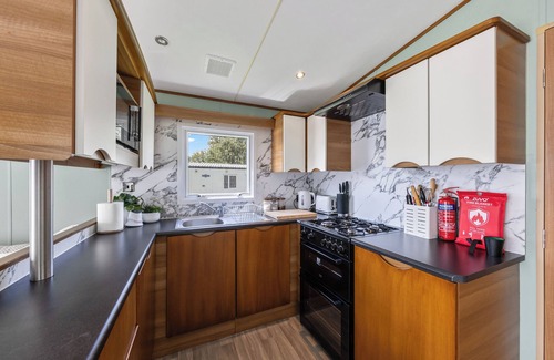 Sheerness House | The Luxury Holiday Caravan