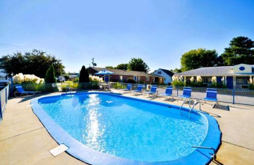 Chincoteague Hotel | The Maddox Inn