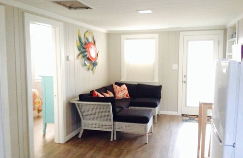 Buxton Apartment | The Maiden in Buxton: Oceanside & Steps from the Ocean!